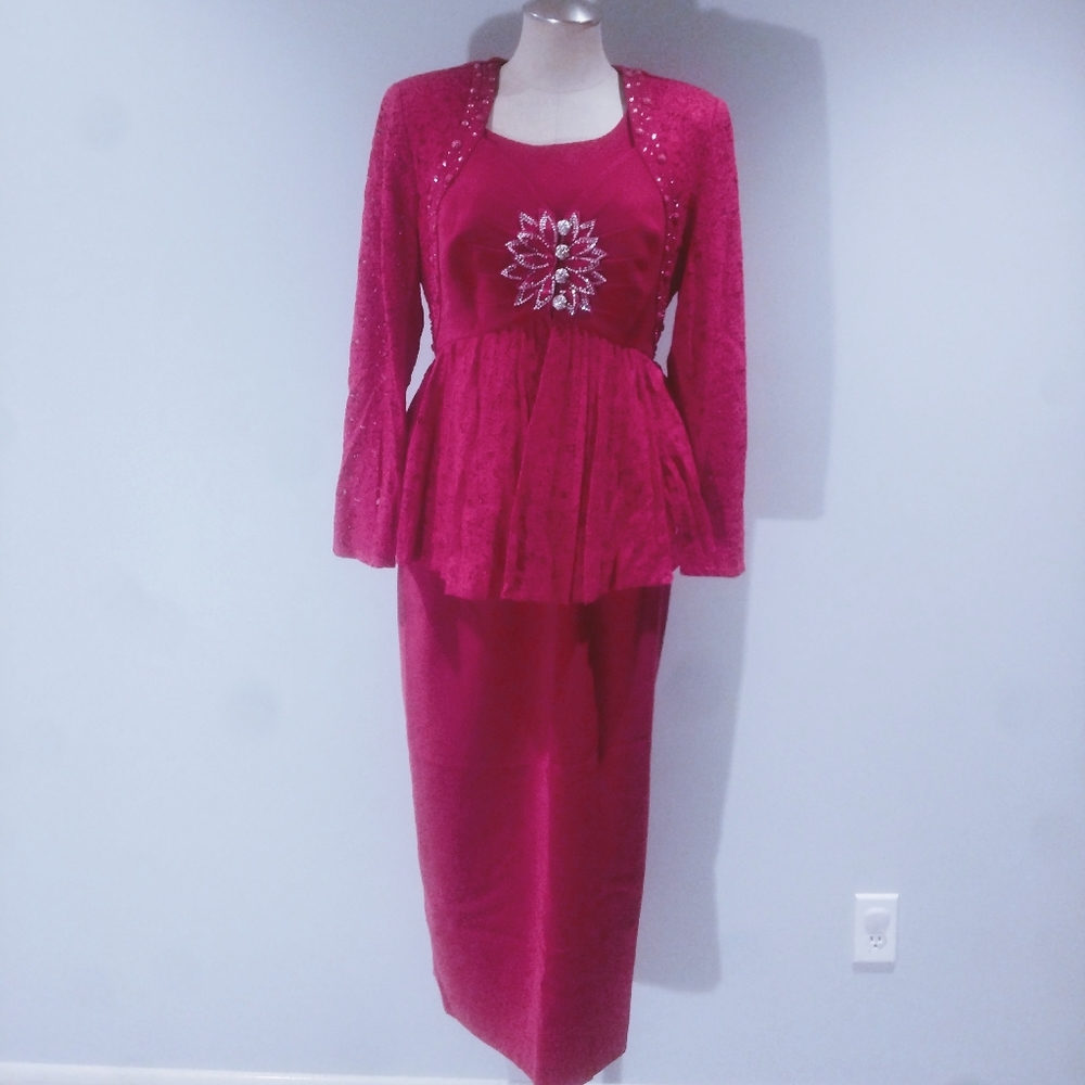 Elite Champagne Three Piece Skirt Suit